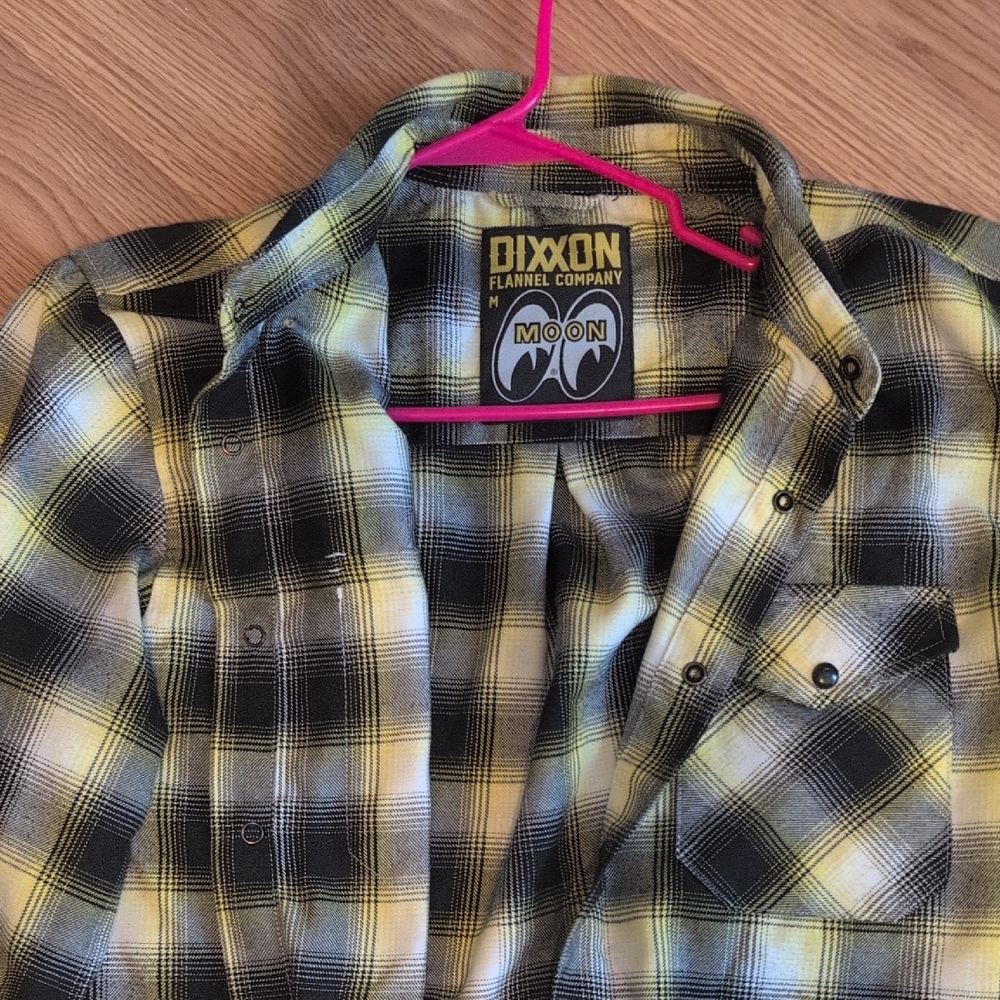 DIXXON Moon Eyes Collab